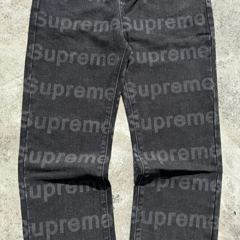 supreme jeans pour homme s_12647324